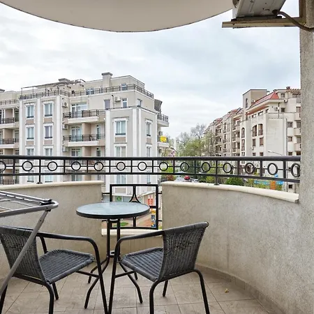 Appartamento The Nest - 1bd In Sunny By Flat Mаnаger Sunny Beach
